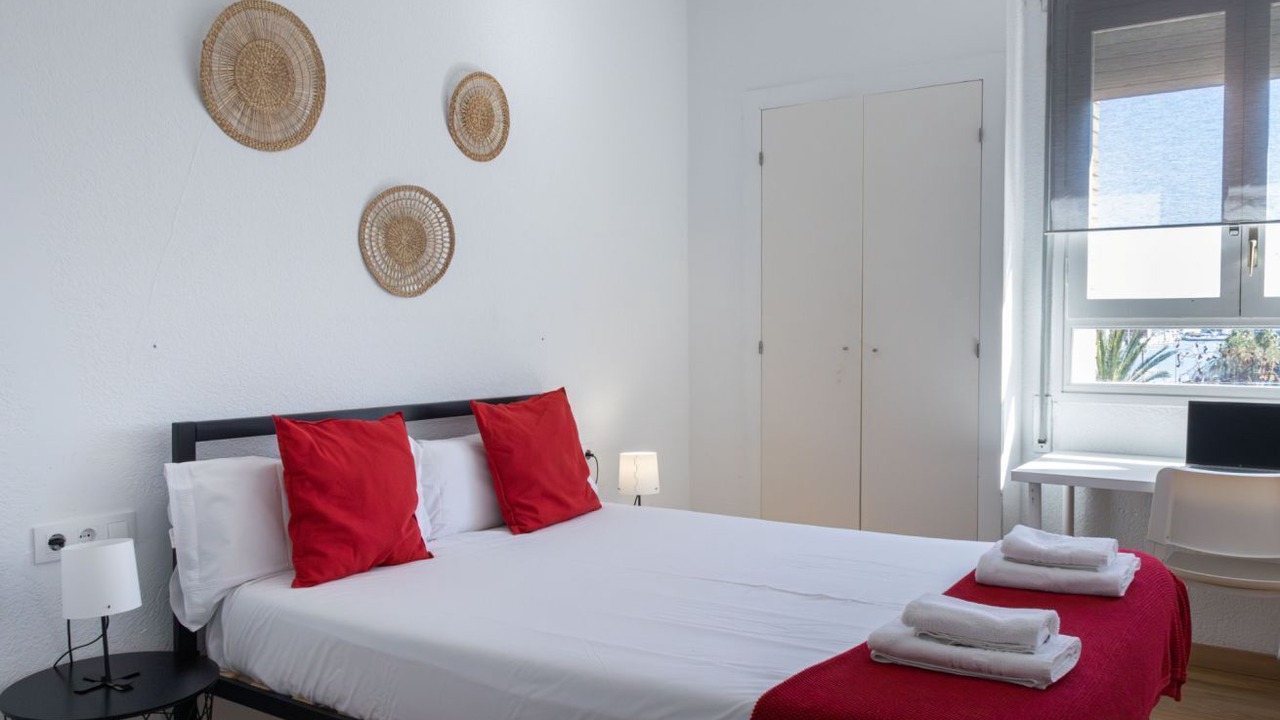 Photo of Bedroom in El Poble-sec