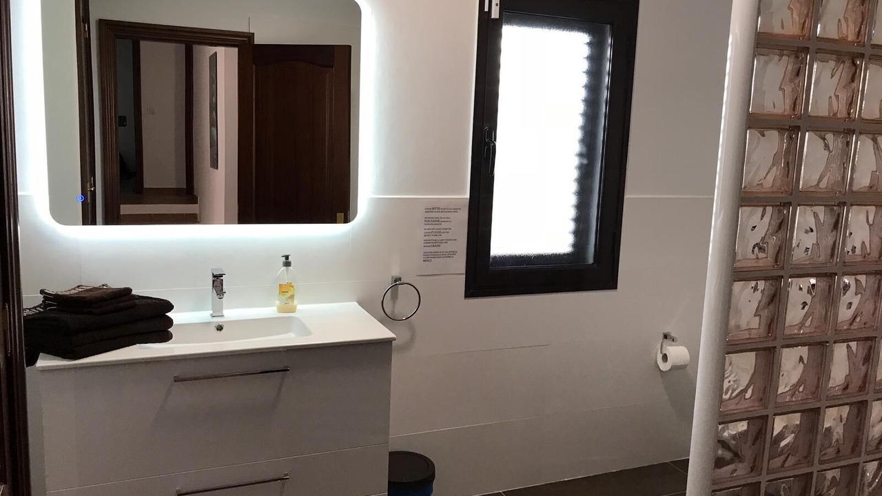 Photo of Bathroom in Macher