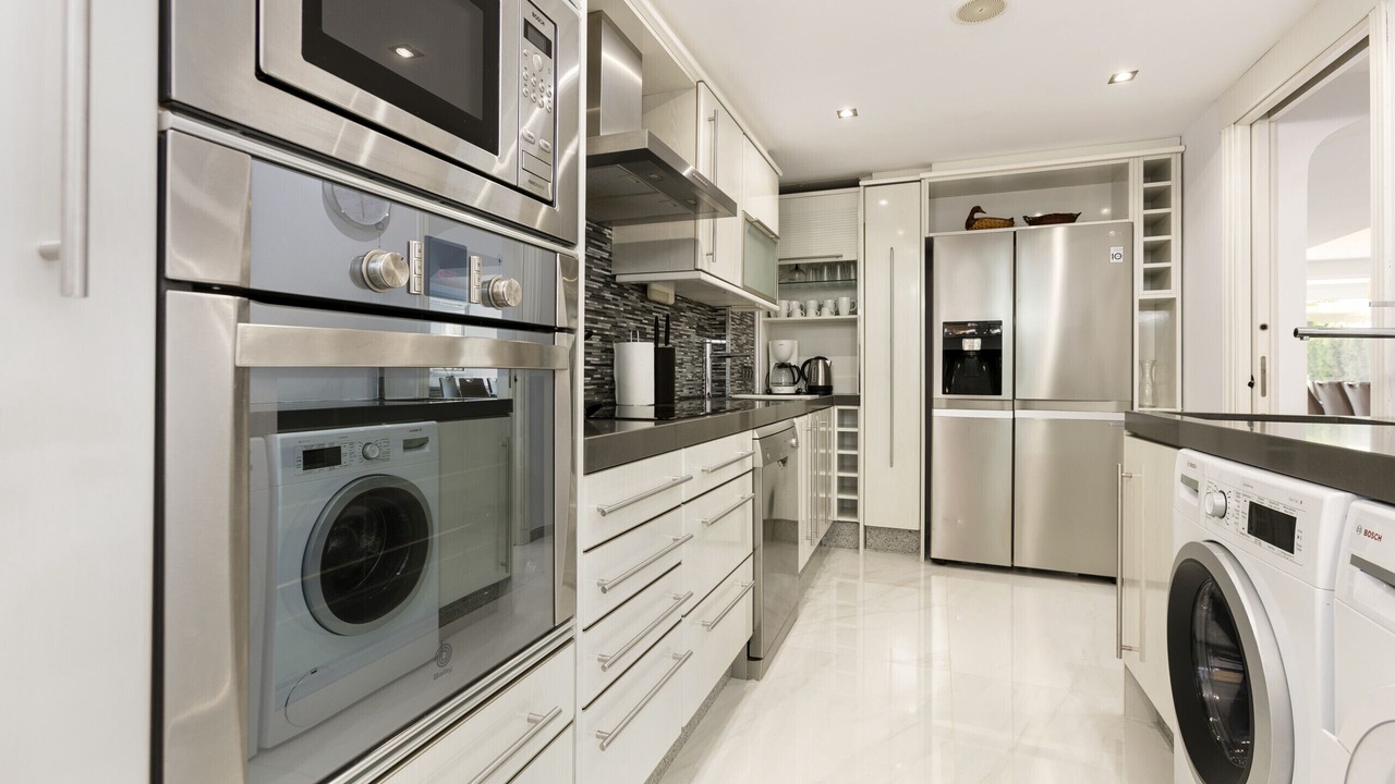 Photo of Kitchen in Golden Mile