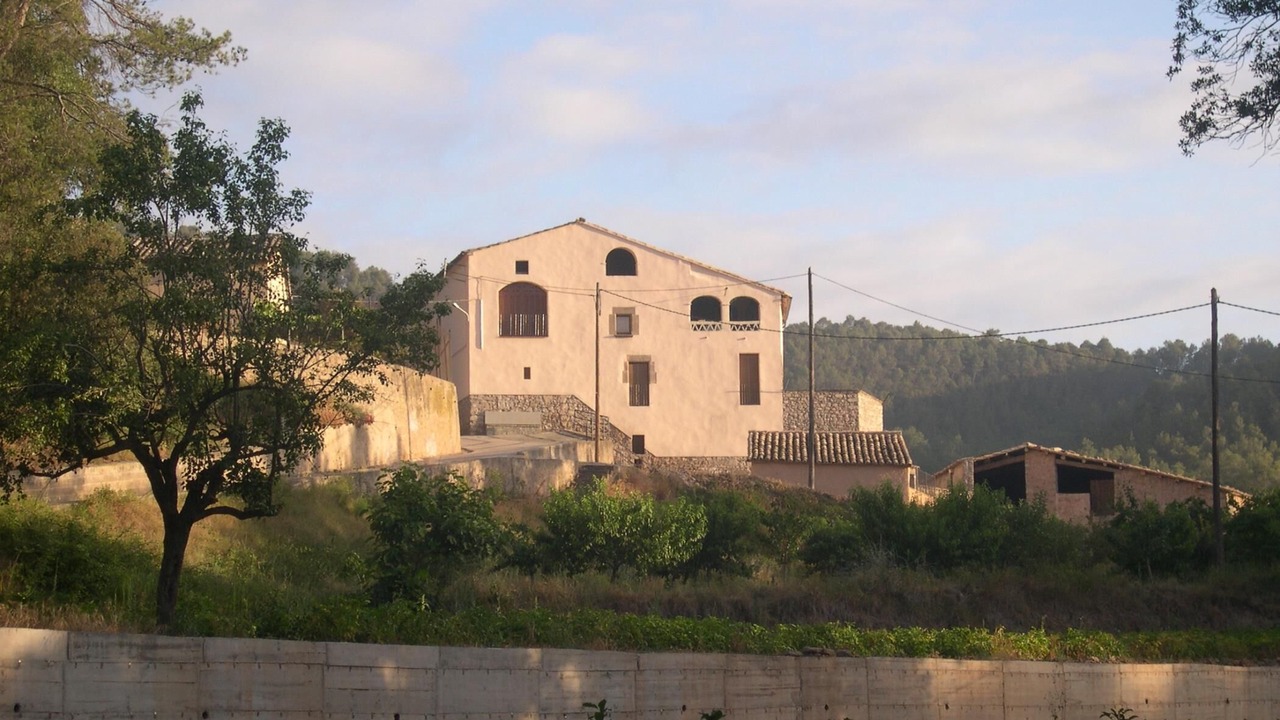 Photo of Outdoor in Avinyo