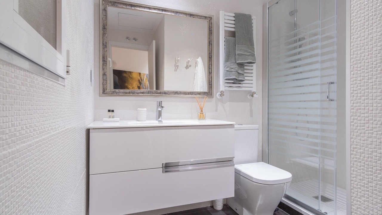 Photo of Bathroom in Lista