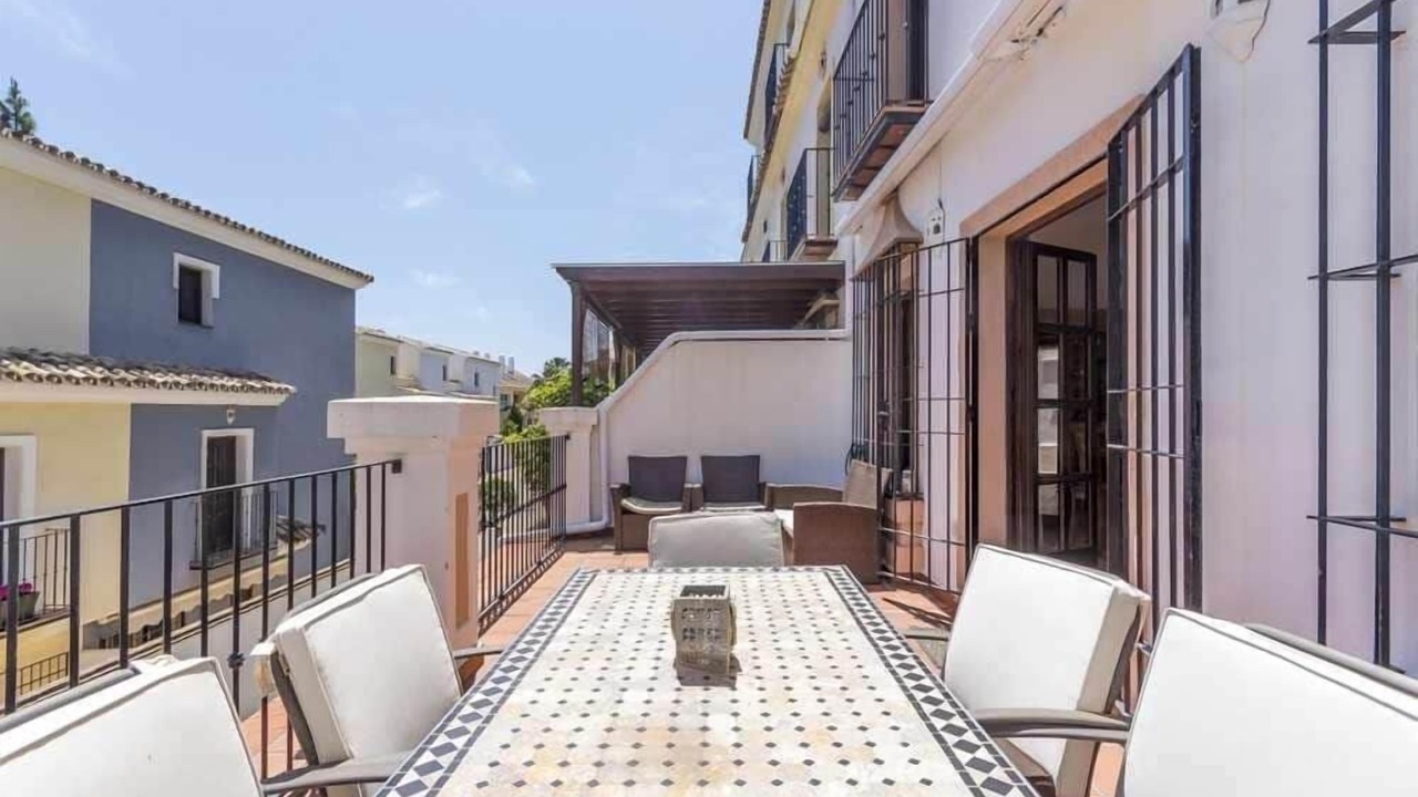 Photo of Outdoor in Golden Mile