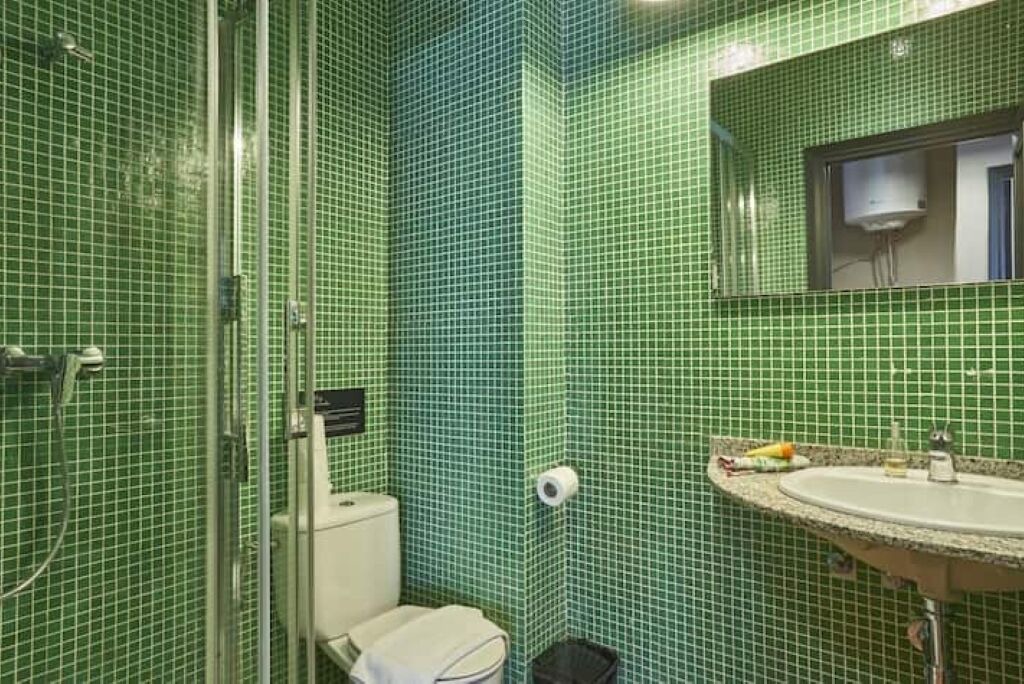Photo of Bathroom in El Raval