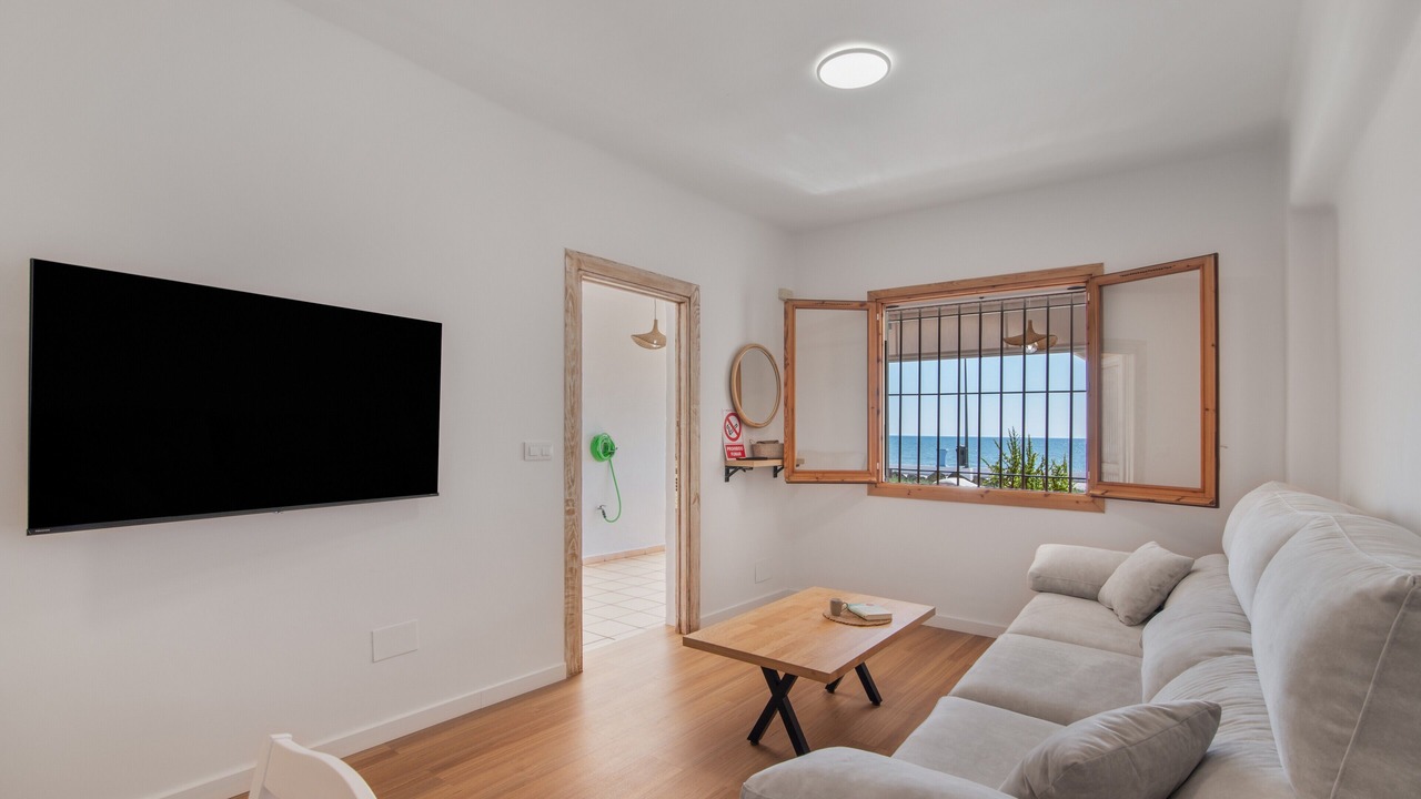 Photo of Livingroom in Sector P - Palmito