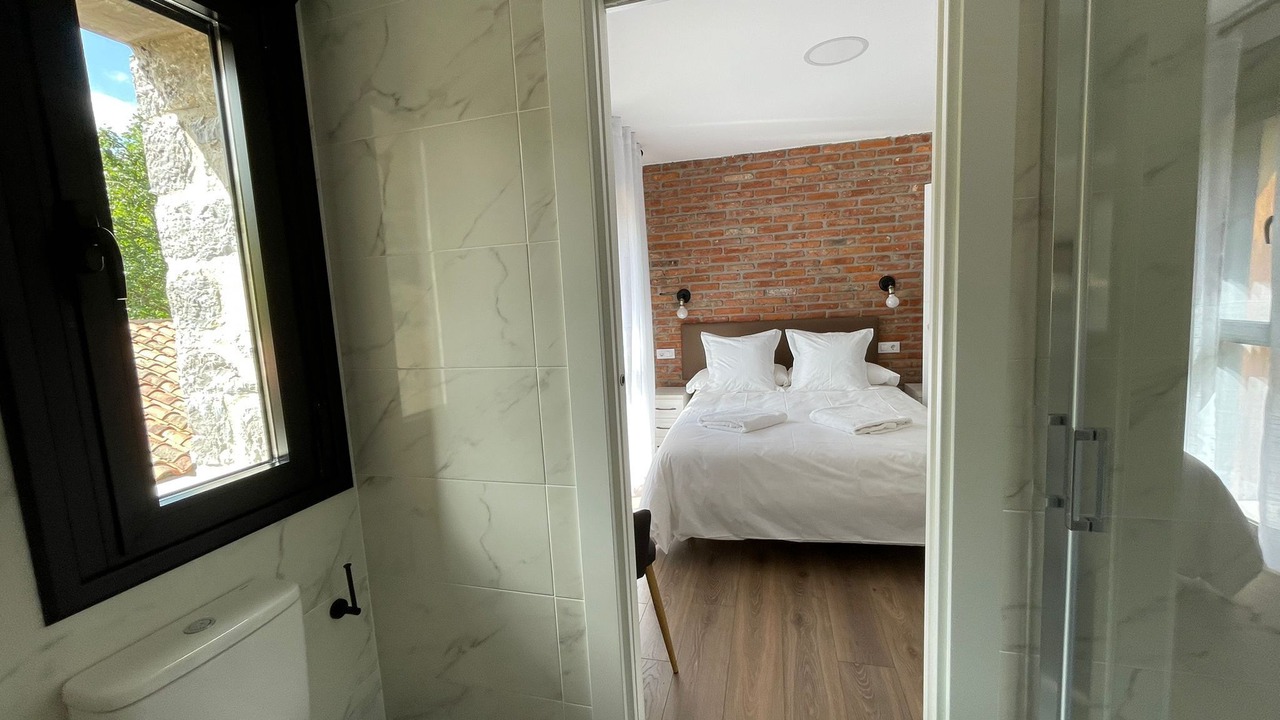 Photo of Bathroom in Puente Nuevo