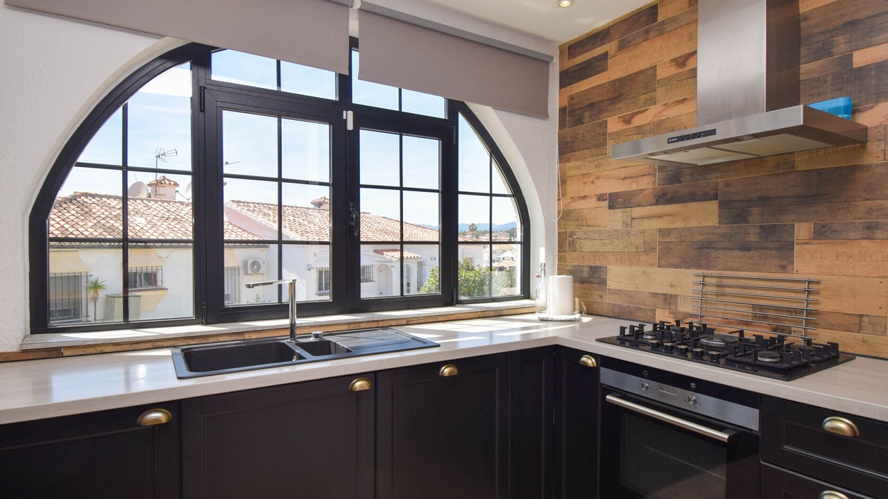 Photo of Kitchen in El Faro