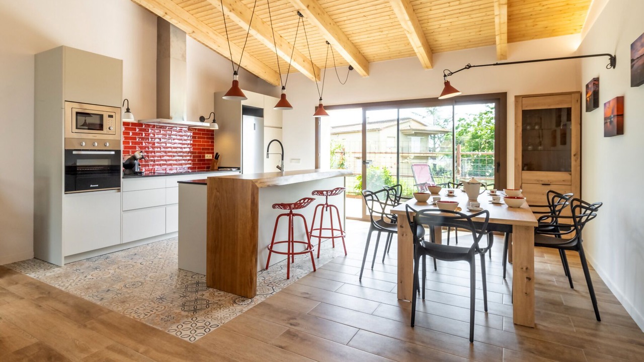 Photo of Kitchen in Camos