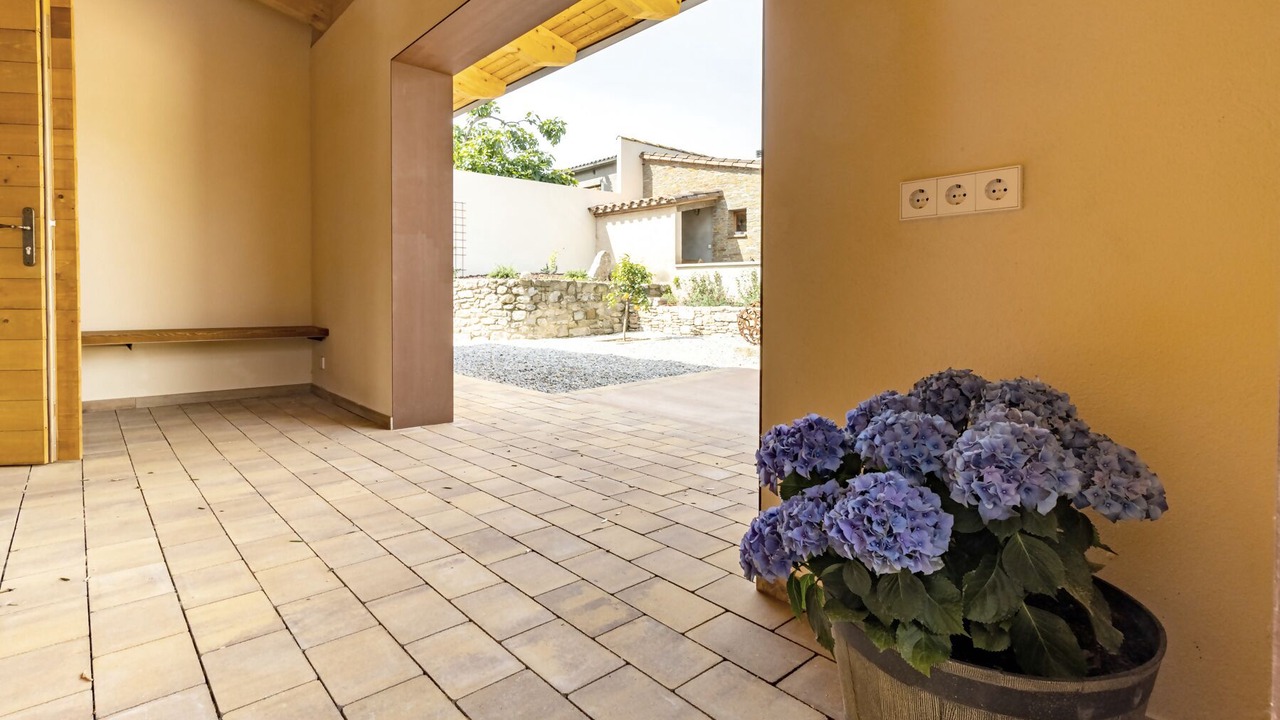 Photo of Outdoor in Camos