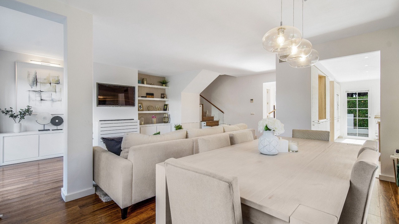 Photo of Livingroom in Golden Mile