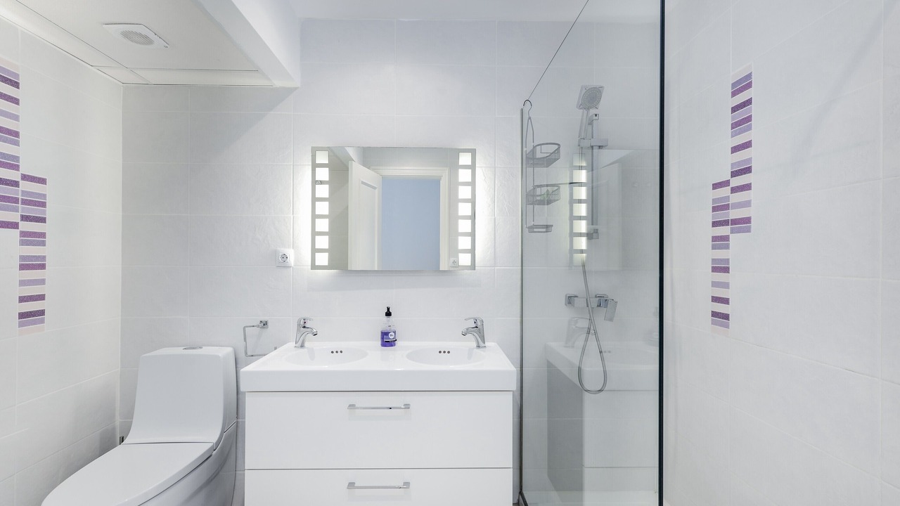 Photo of Bathroom in New Golden Mile