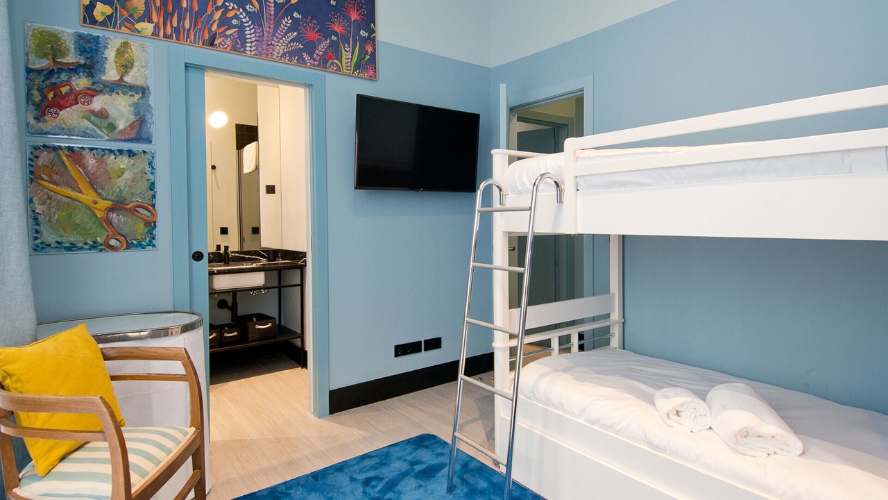 Photo of Bedroom in Literary Quarter