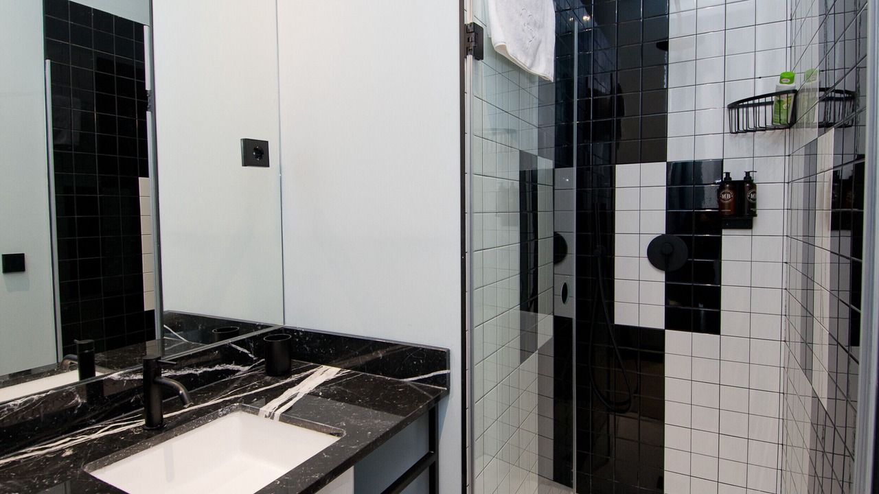 Photo of Bathroom in Literary Quarter