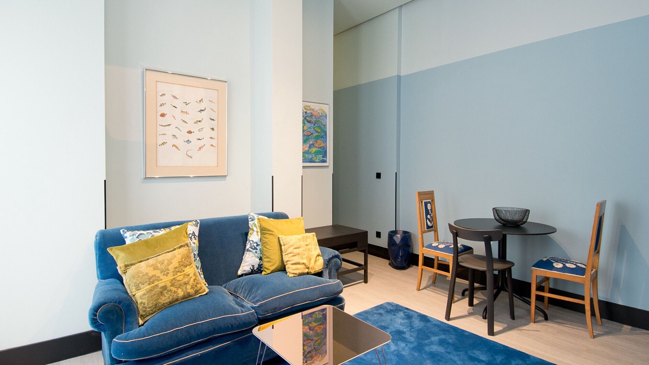 Photo of Livingroom in Literary Quarter