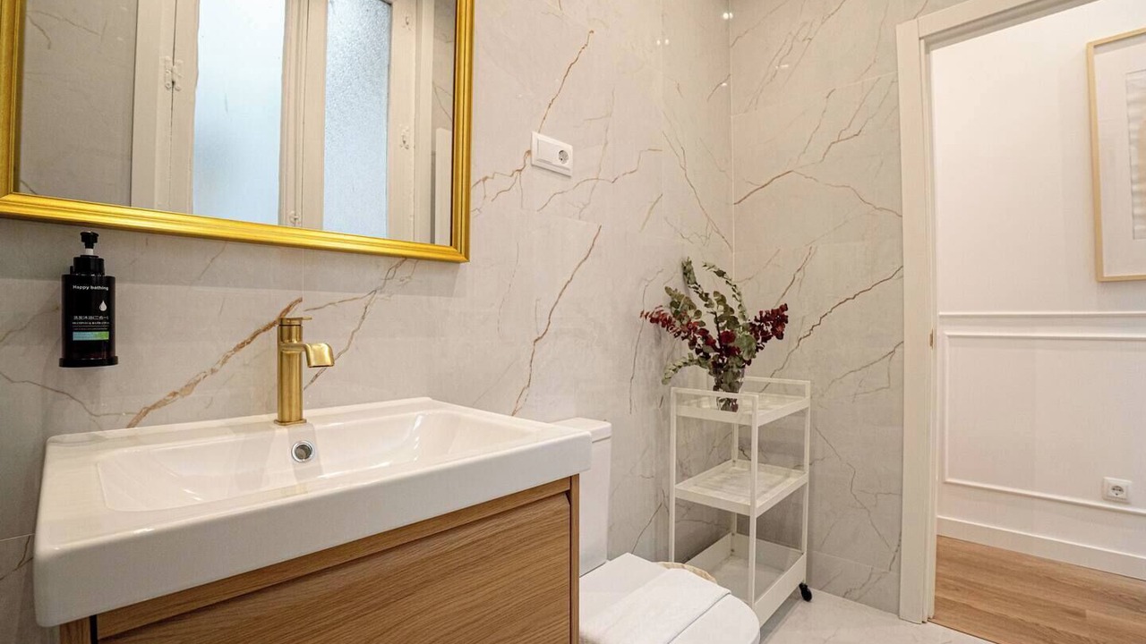Photo of Bathroom in Malasana