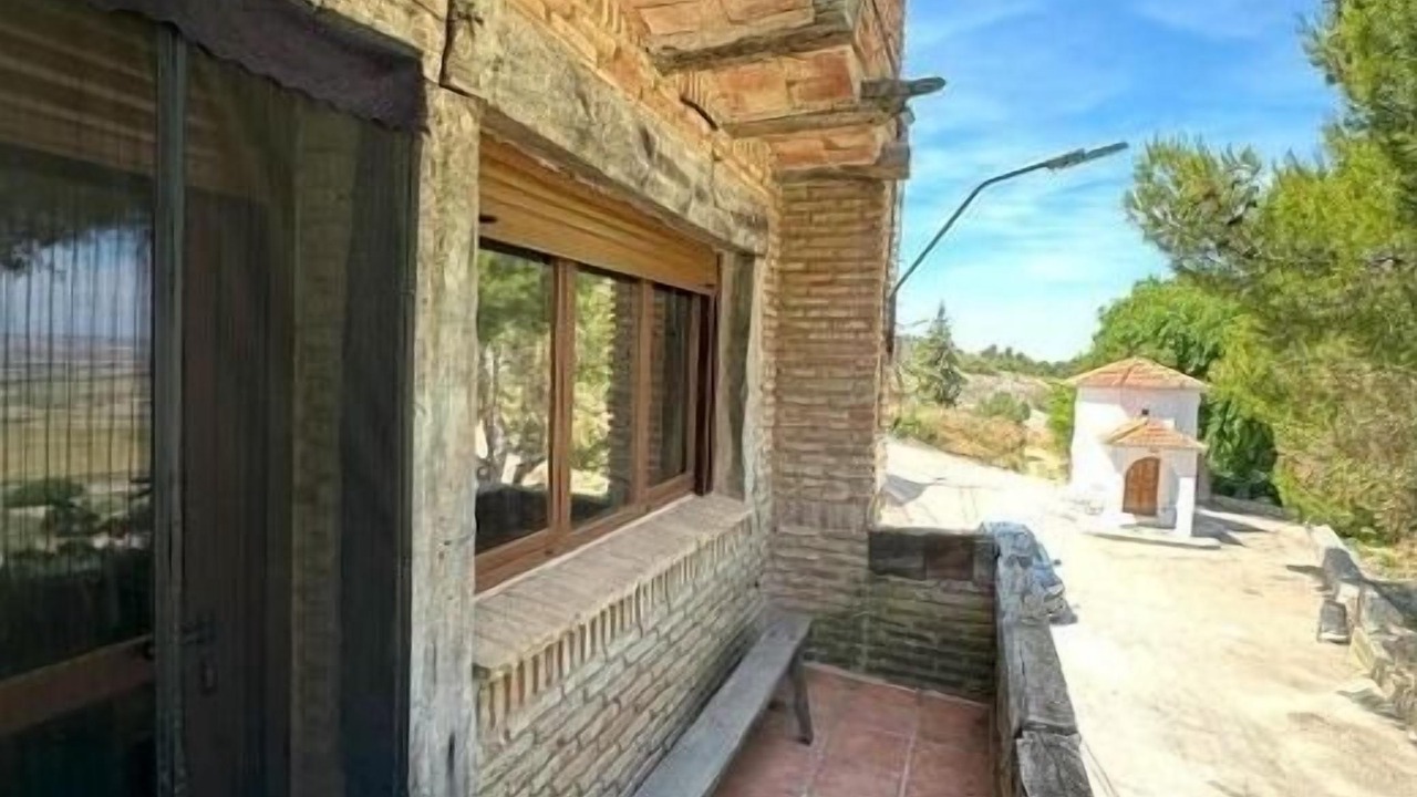 Photo of Outdoor in Leganiel