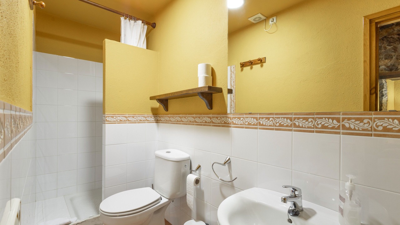 Photo of Bathroom in Santa Maria de Besora