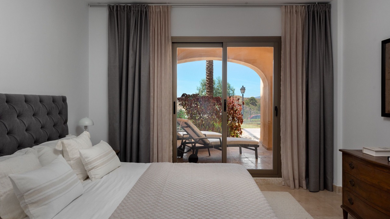Photo of Bedroom in New Golden Mile