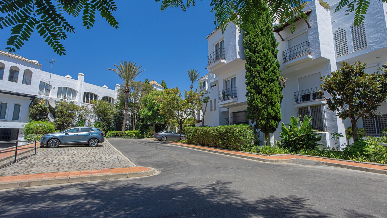 Photo of Outdoor in Golden Mile