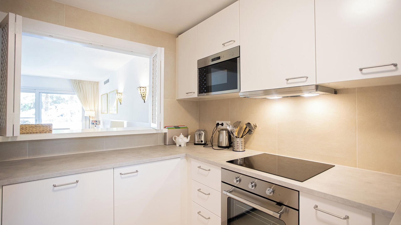Photo of Kitchen in Golden Mile
