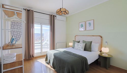 Apartment (3 Bedrooms)