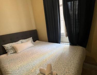 Double Room with Shared Bathroom
