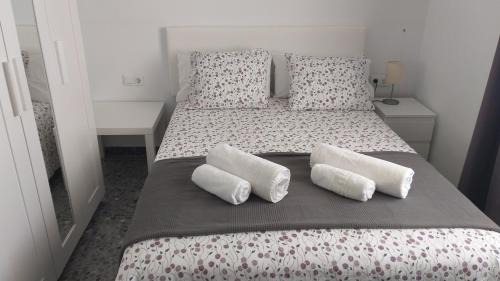 Twin Room with Shared Bathroom