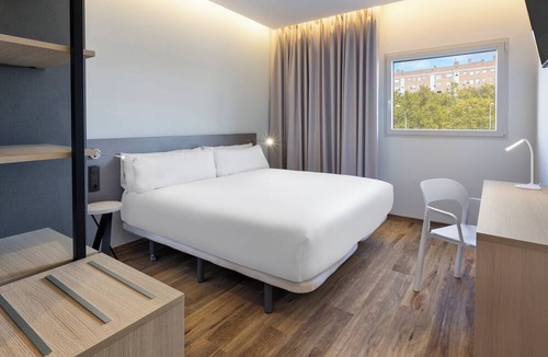 Suroeste Hotel | B&B Hotel Madrid Alcorcón