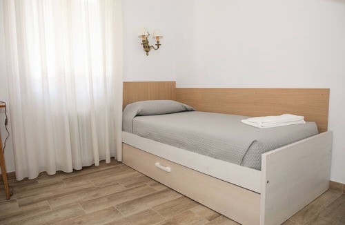 Pozuelo de Alarcon Hotel | Cristo rey Pozuelo