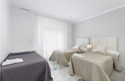 Puerto Banus Villa | Elegant Villa Retreat