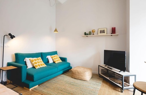 Eixample Apartment | Bravissimo Pont Areny, modern 3-bedroom apartment next to the historic center