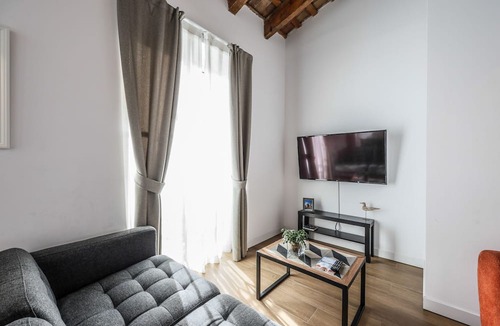 La Roqueta Apartment | Spectacular renovated studio penthouse