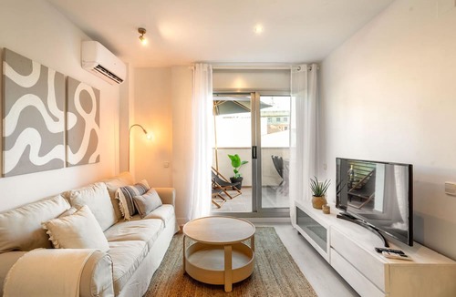 Mataro Apartment | MINI apartment with terrace and parking