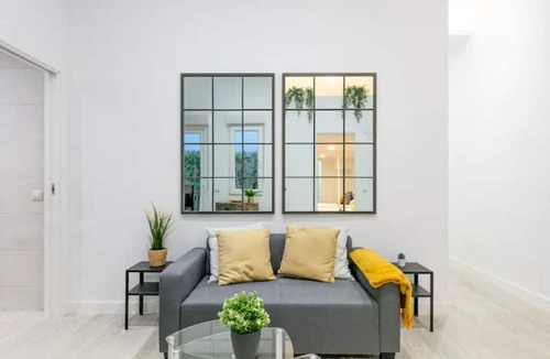 Huertas Apartment | Your home in the center of Madrid