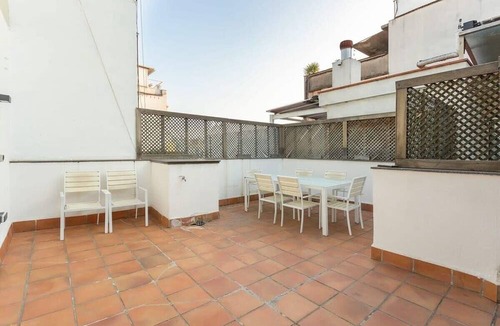 el Fort Pienc Apartment | Sagrada Familia| Spacious 4BD with private Terrace