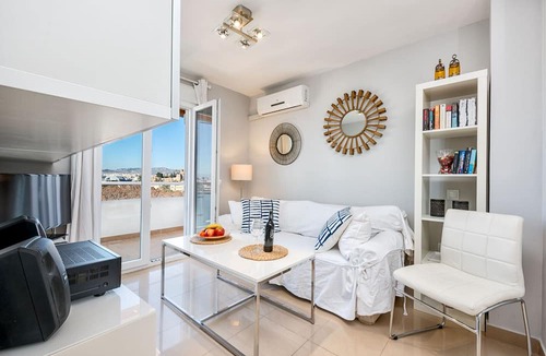 La Malagueta Apartment | Susana - Holiday home in Malaga
