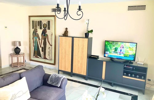 Puerto Banus Apartment | Beachside Puerto Banus Stunning Apartment 312