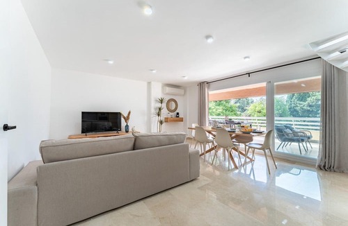 Marbella City Centre Apartment | Apartment with Pool in the Heart of Marbella