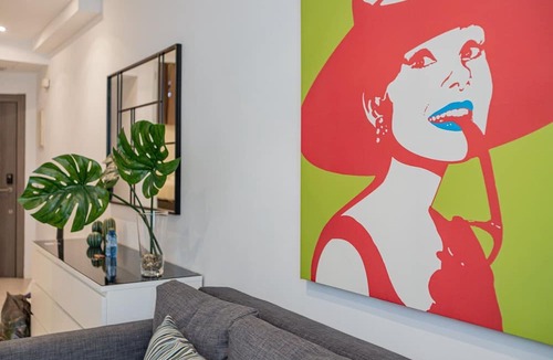 Recoletos Apartment | GuestReady- Modern Aparthotel in Barrio Salamanca
