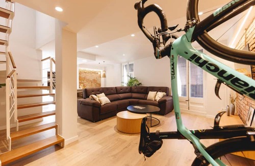 Old Town Apartment | Bravissimo Cort Reial Duplex, with 3 bedrooms