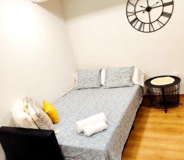 Getafe Apartment | Apartamento Getafe Central-UC3M, Renfe-Metro SOL 18 MIN PARKING Business Friendly