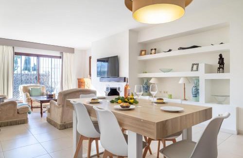 Puerto Banus Apartment | Apartamento VillaMarina - Puerto Banús