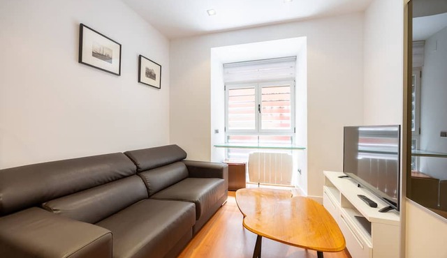 Studio in Barrio de las Letras Work or Study
