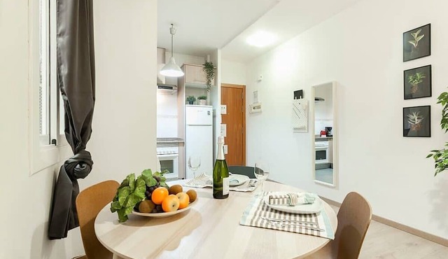 Comfortable 3BD in Poblenou next to the beach for Families