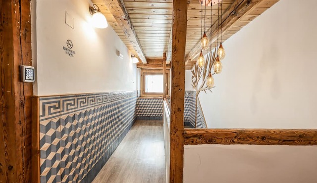 Beautiful Renovated Loft in the center 5