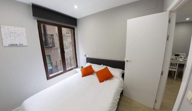 Centrally located apartment in Toledo B