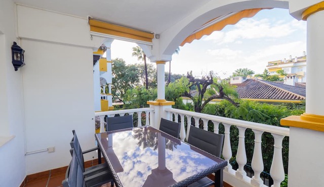 Cubo's Apartment Nagueles Marbella/free wifi/golf