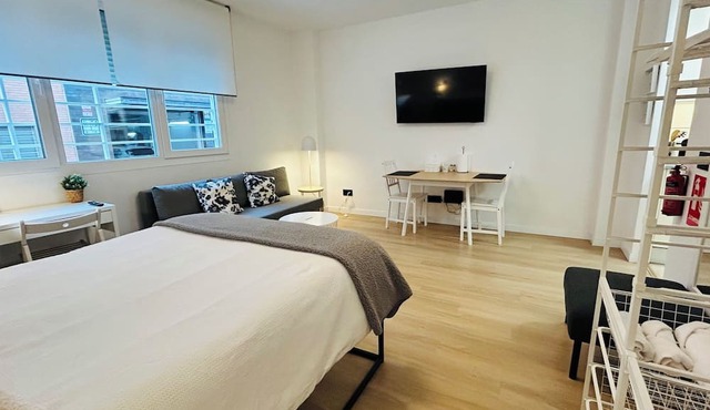 Room Pinar - Apartment with all amenities