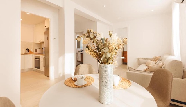 Bravissimo Jaume I Penthouse, with 3 bedrooms