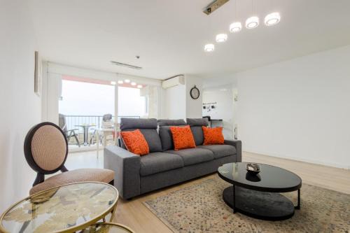 Impresionante Apartamento delante del Mar