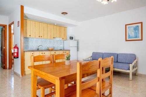 Apartamentos Karin 